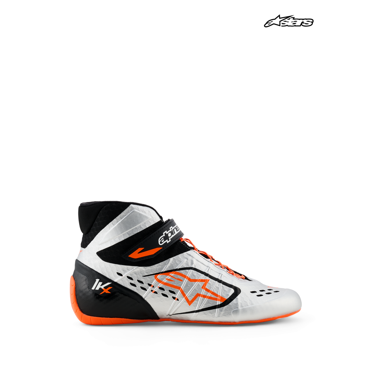 Zapatillas de Karting Alpinestars Tech-1 KX V3 FIA 8877-2022 Negro/Plata/Naranja Flúo, vista tres cuartos