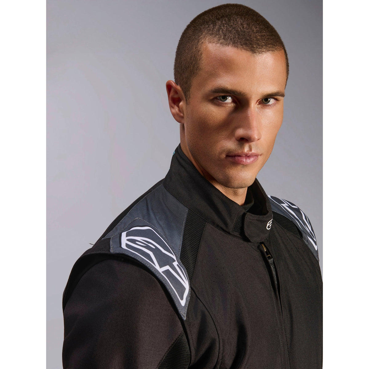 Traje de Karting Alpinestars KMX-5 V3 FIA 8877-2022 Negro/Dark Shadow, detalle