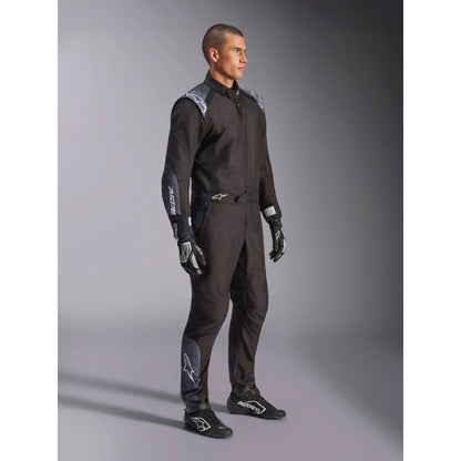 Traje de Karting Alpinestars KMX-5 V3 FIA 8877-2022 Negro/Dark Shadow, vista lateral delantera