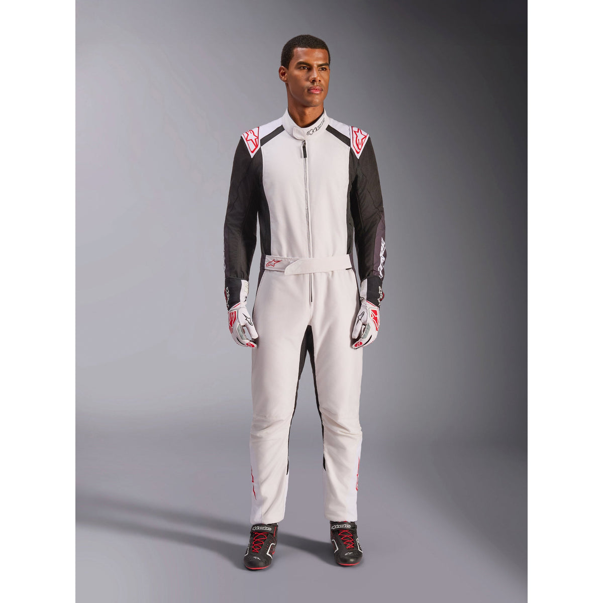 Traje de Karting Alpinestars KMX-5 V3 FIA 8877-2022 Blanco/Negro/Rojo Brillante, vista frontal