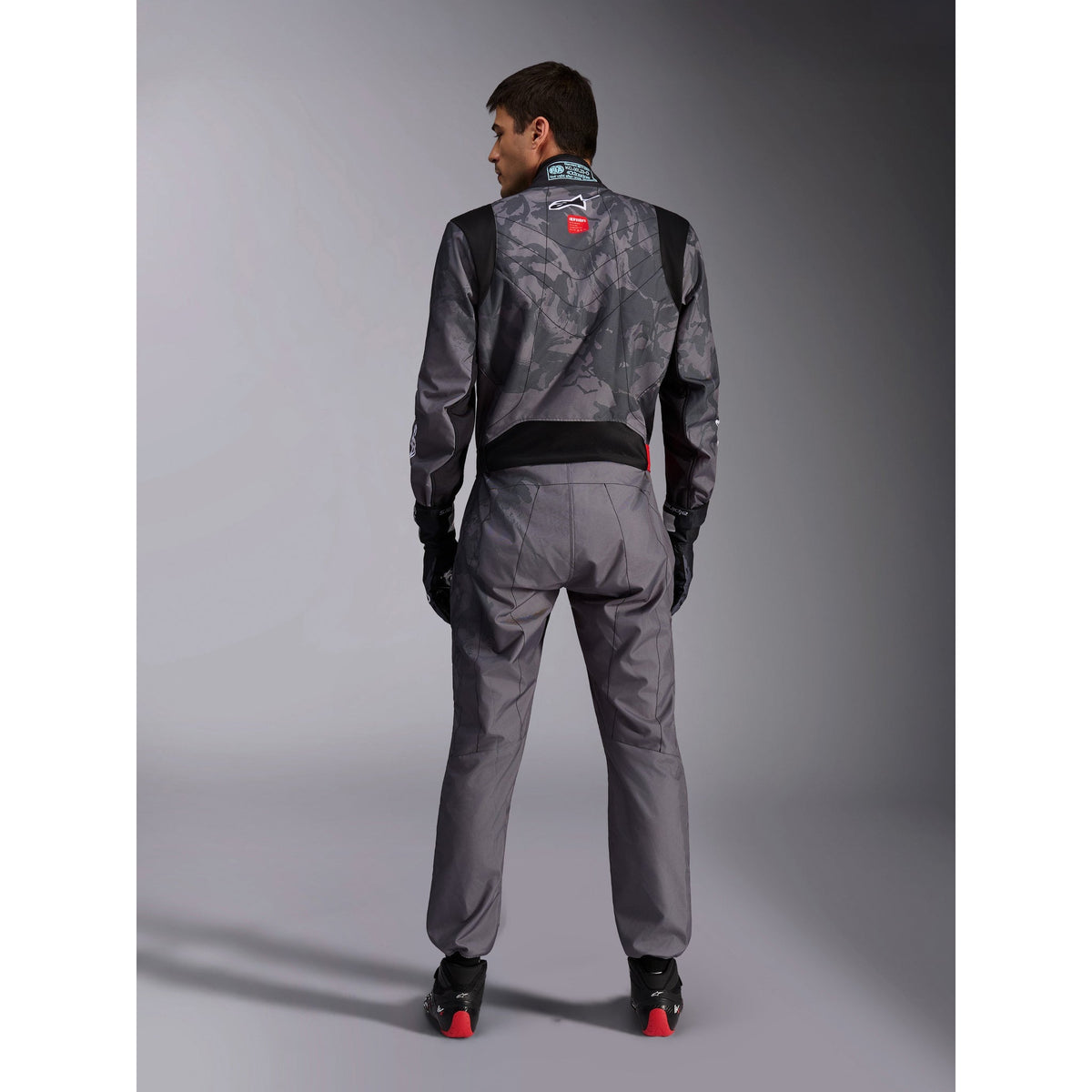 Traje de Karting Alpinestars KMX-9 V3 Graphic 5 FIA 8877-2022 Gris Oscuro/Negro, vista trasera